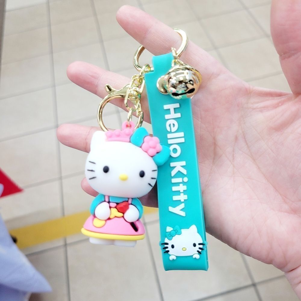 Brand New Hello Kitty Green Keychain With Bell